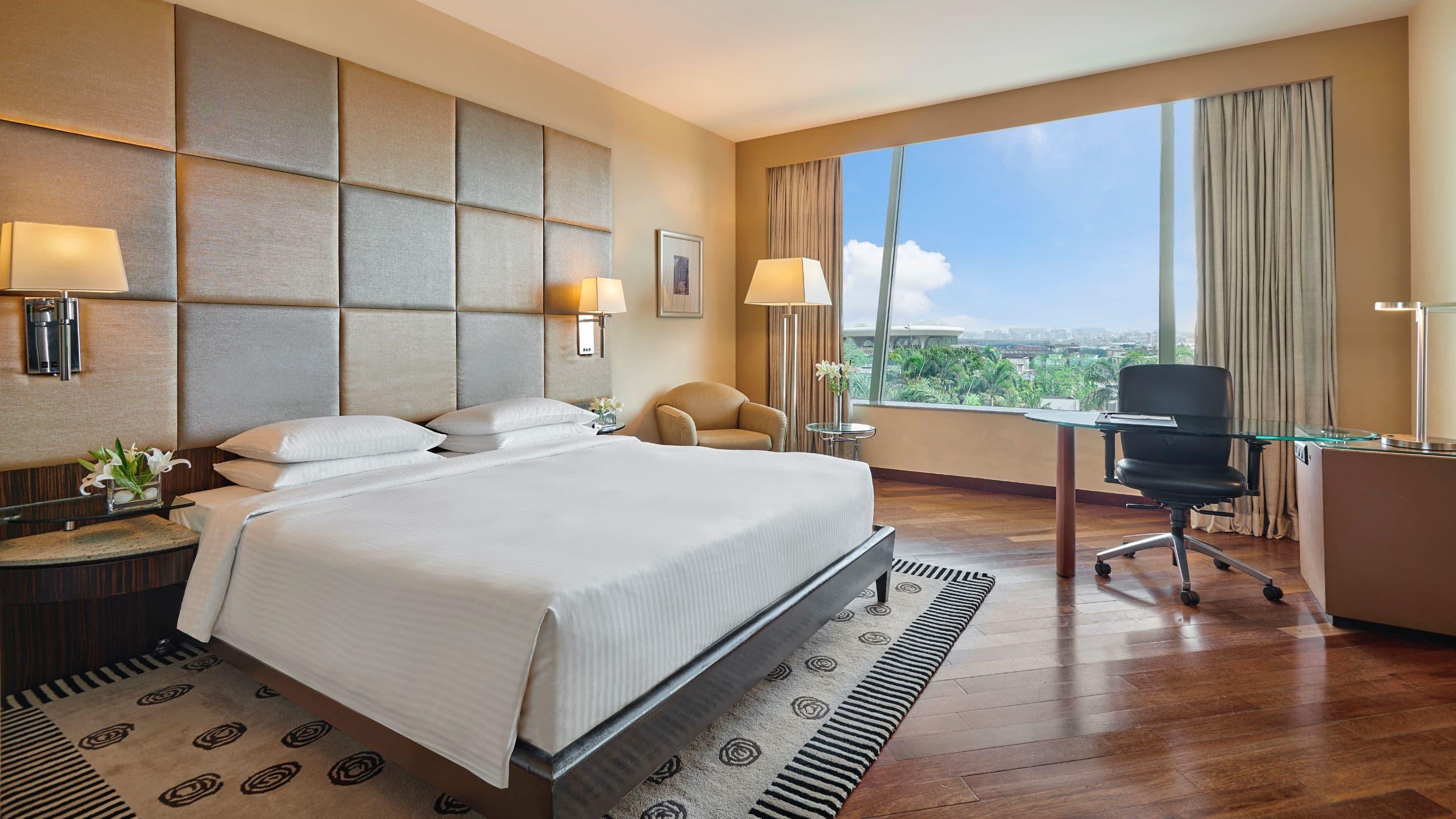 Hotel Hyatt Regency Mumbai International Airport Exterior foto A guest room at the hotel